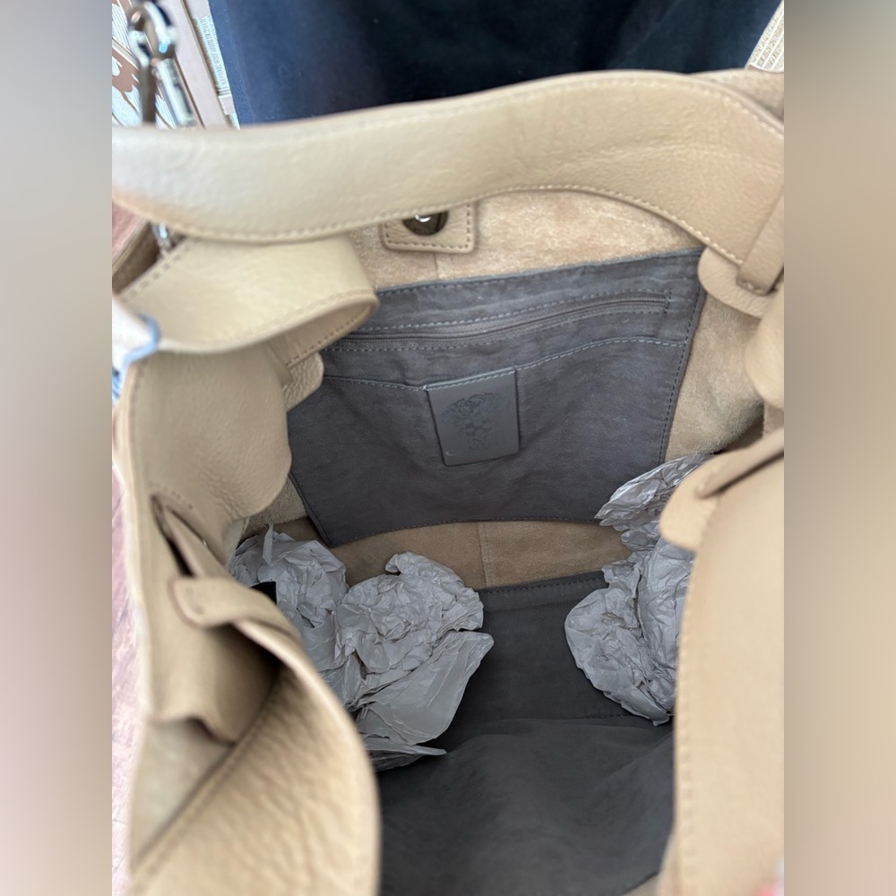 NWT | 2-in-1 Vince Camuto Mekhi Tote | Leather - Picture 9 of 14